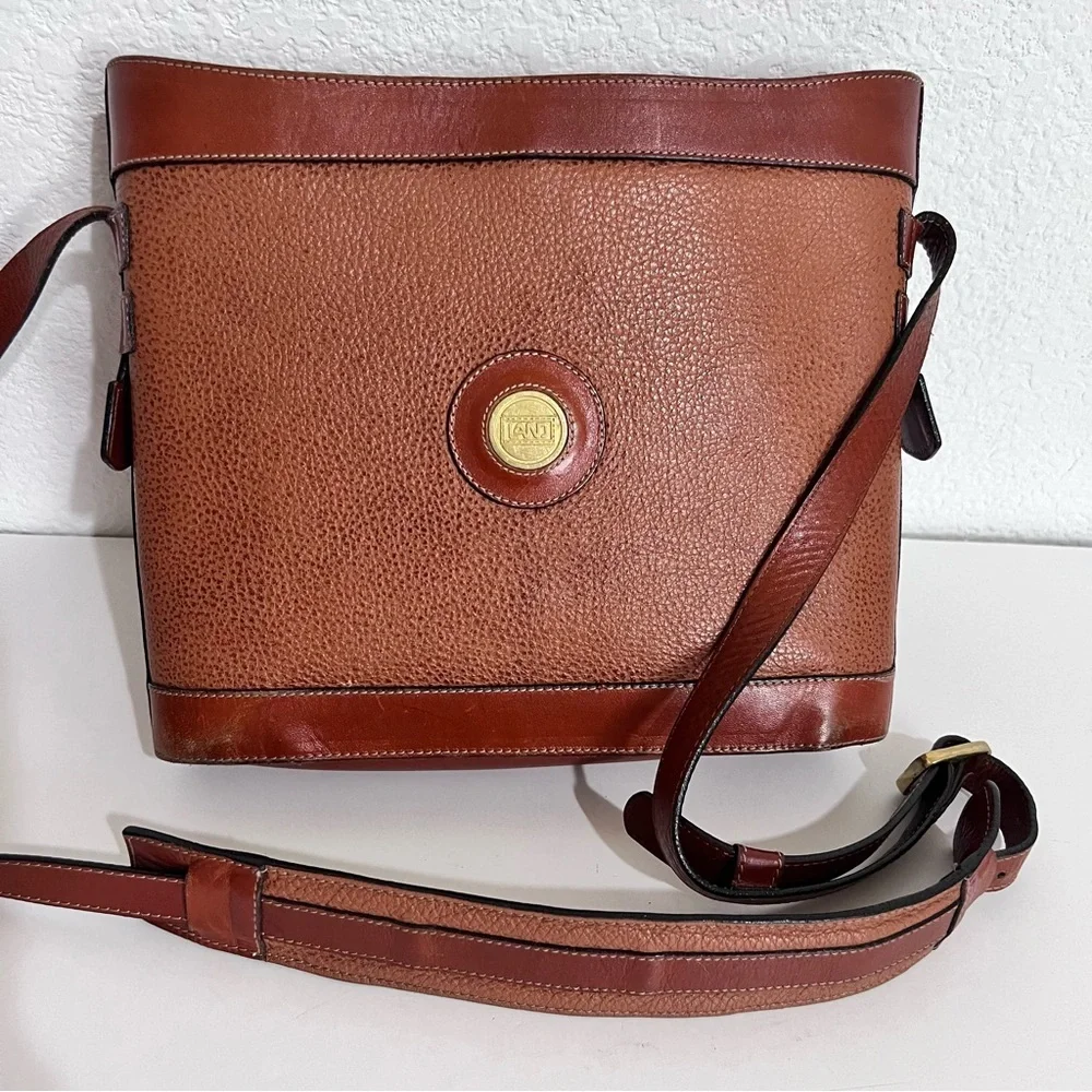 Vintage Land Brown Cognac Leather Messenger Crossbody Purse Handbag Unisex